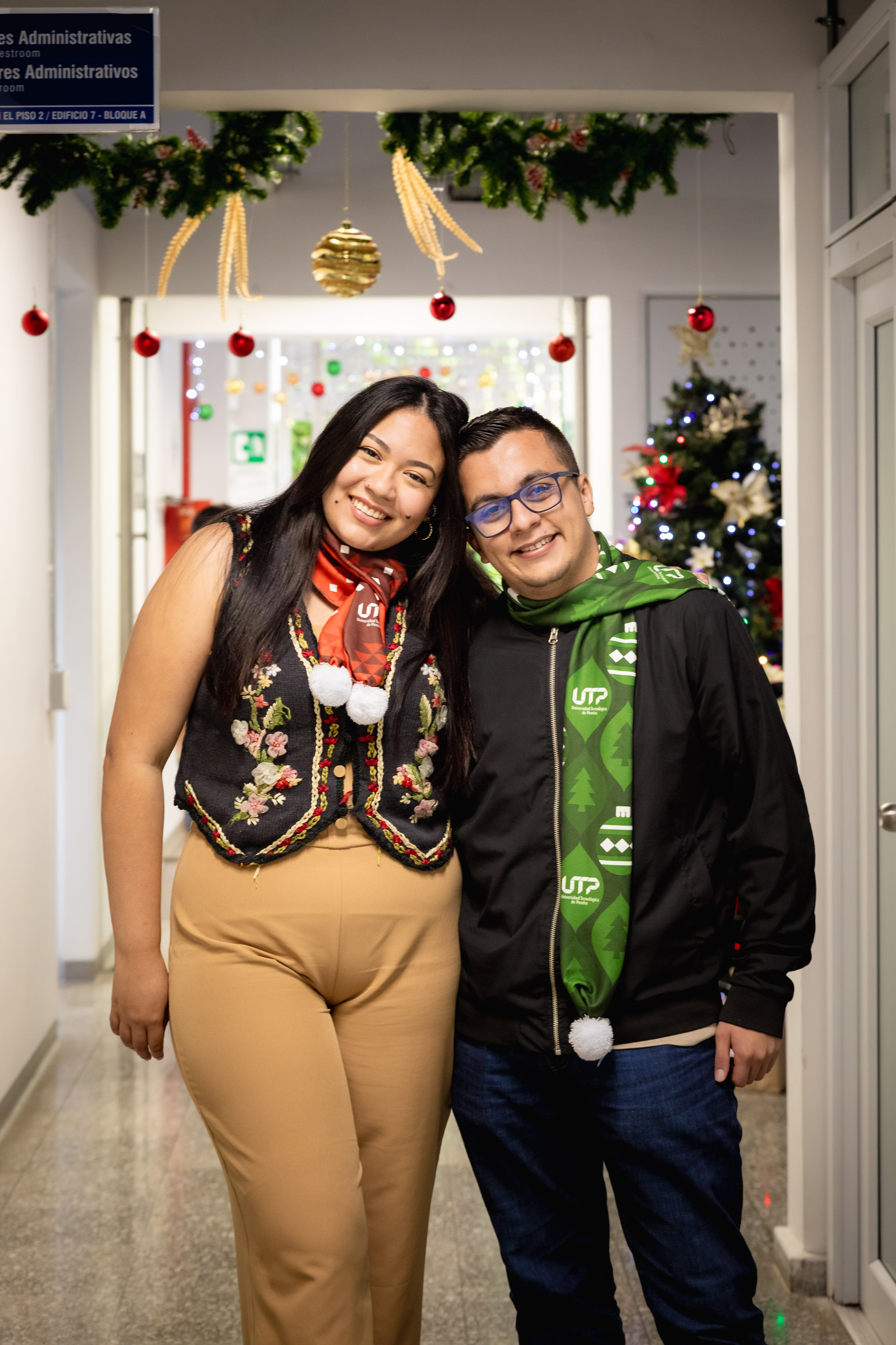 Imagen Principal Bufanda Verde/Roja