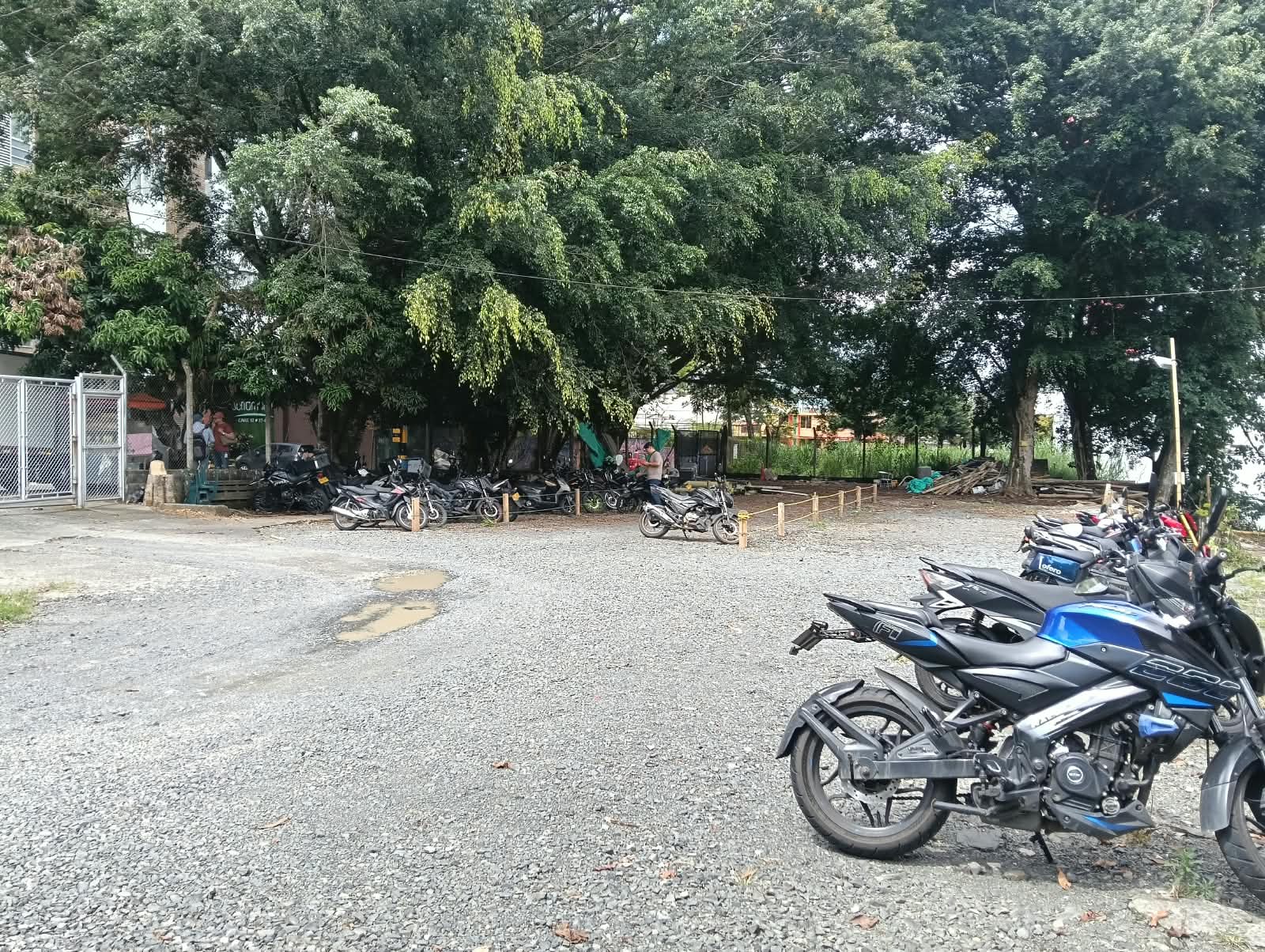 Imagen alusiva a Entran en operación nuevos parqueaderos en el campus de la UTP