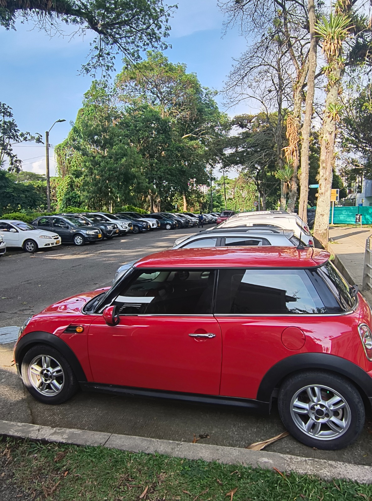 Imagen alusiva a Entran en operación nuevos parqueaderos en el campus de la UTP