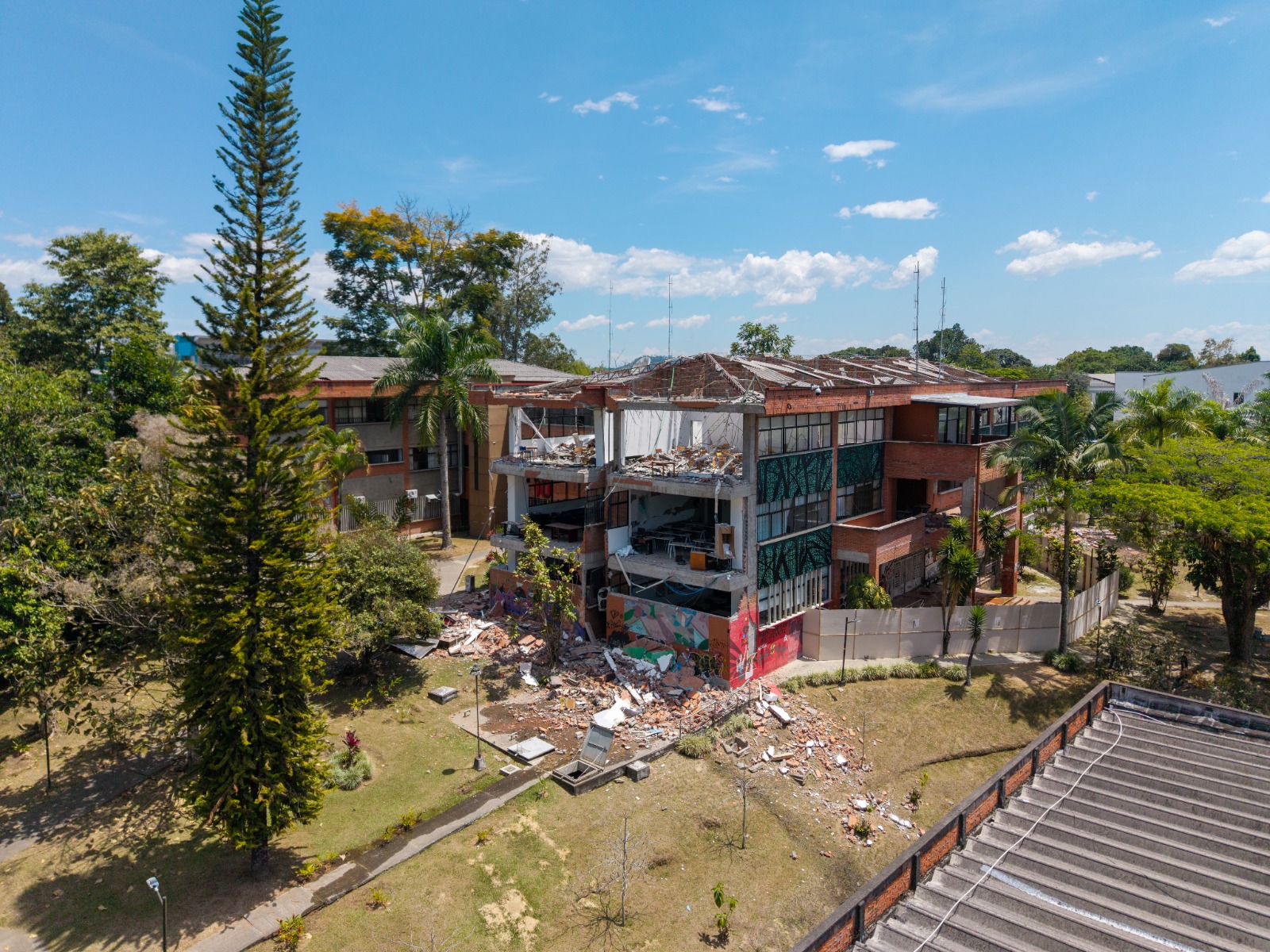 Imagen alusiva a El 63% del área construida del campus está deshabilitada