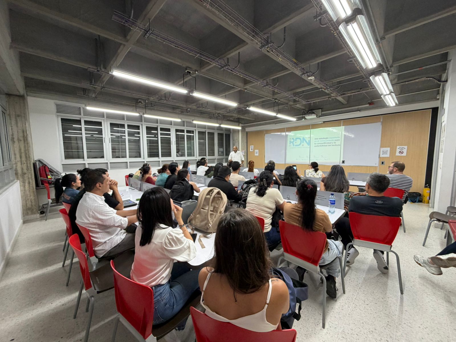 Imagen alusiva a 馃摙 隆Dimos inicio a la Ruta de Emprendimiento Especializada 4.0!