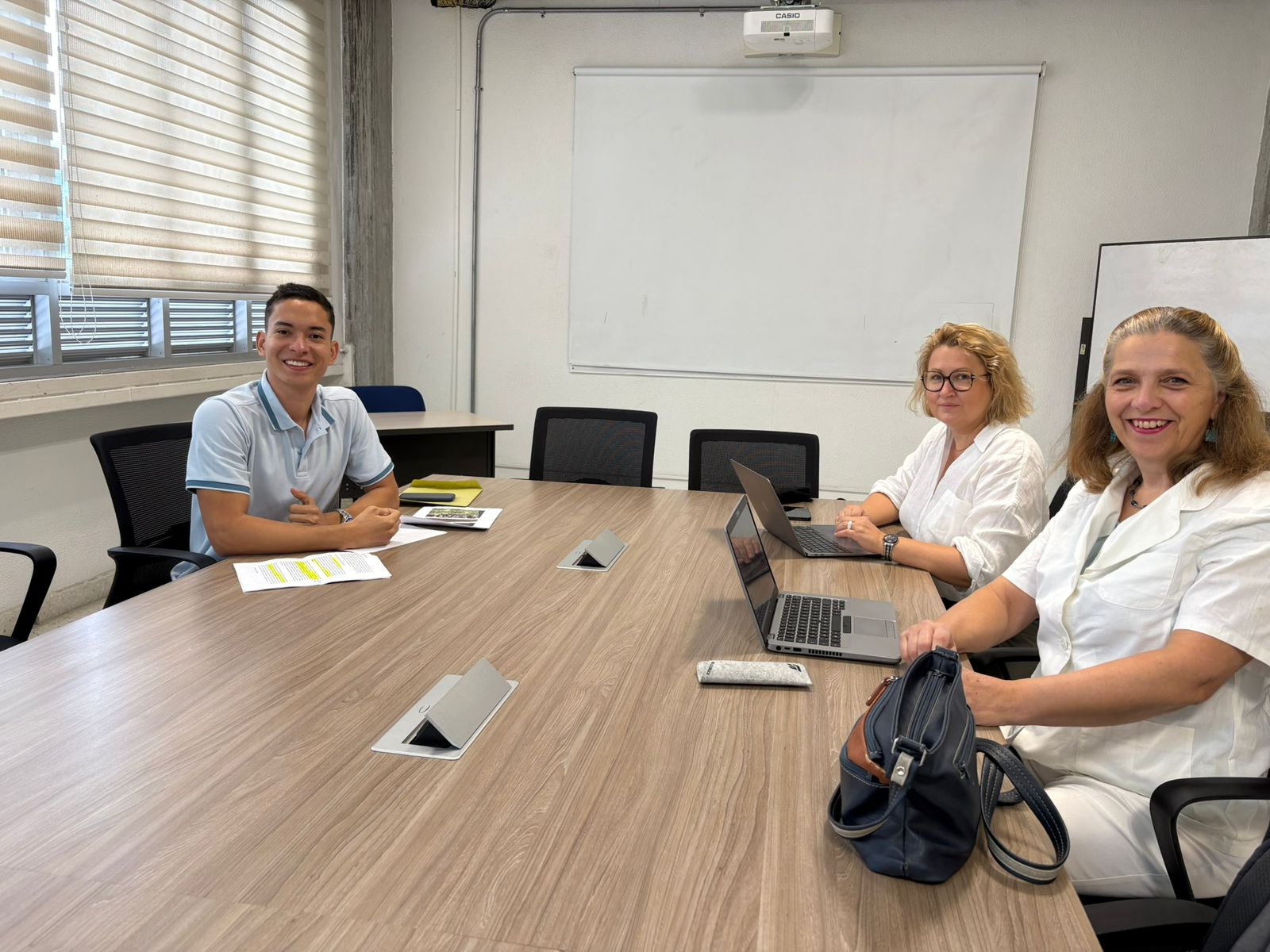 Imagen alusiva a La ORI fortalece la doble titulación en Francia con la cohorte 2023