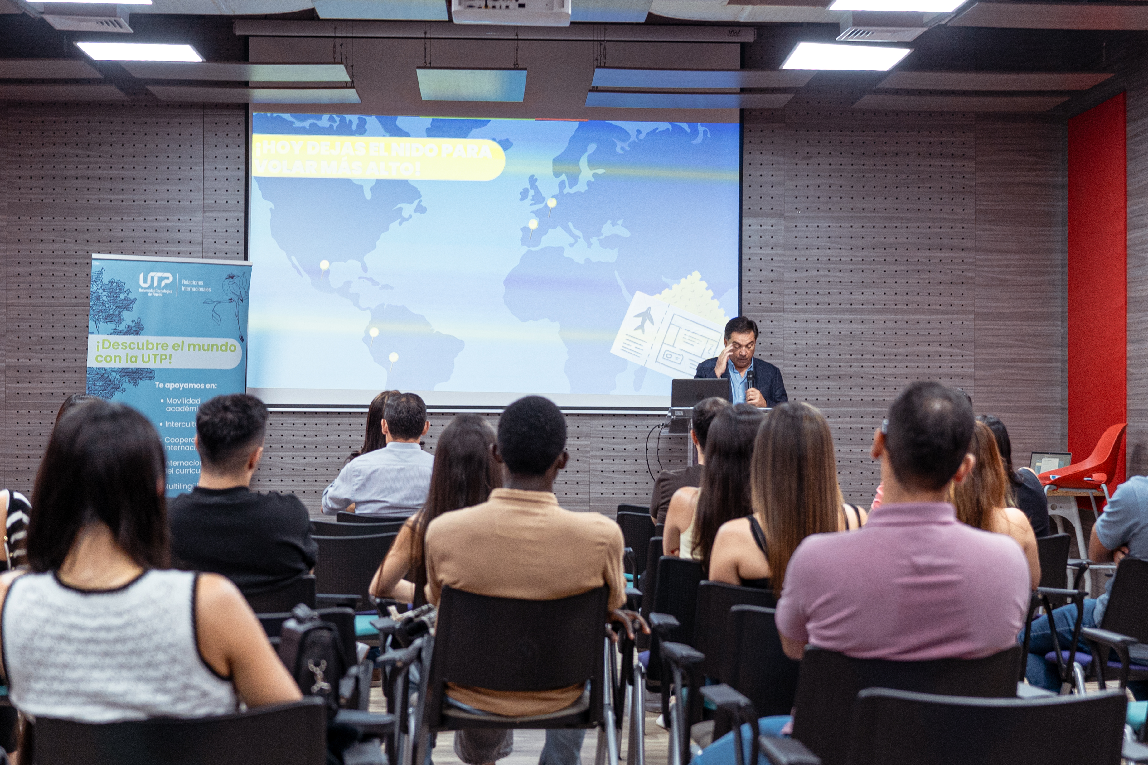 Imagen alusiva a 26 estudiantes UTP inician su proceso de doble titulación y se convierten en Embajadores Internacionales