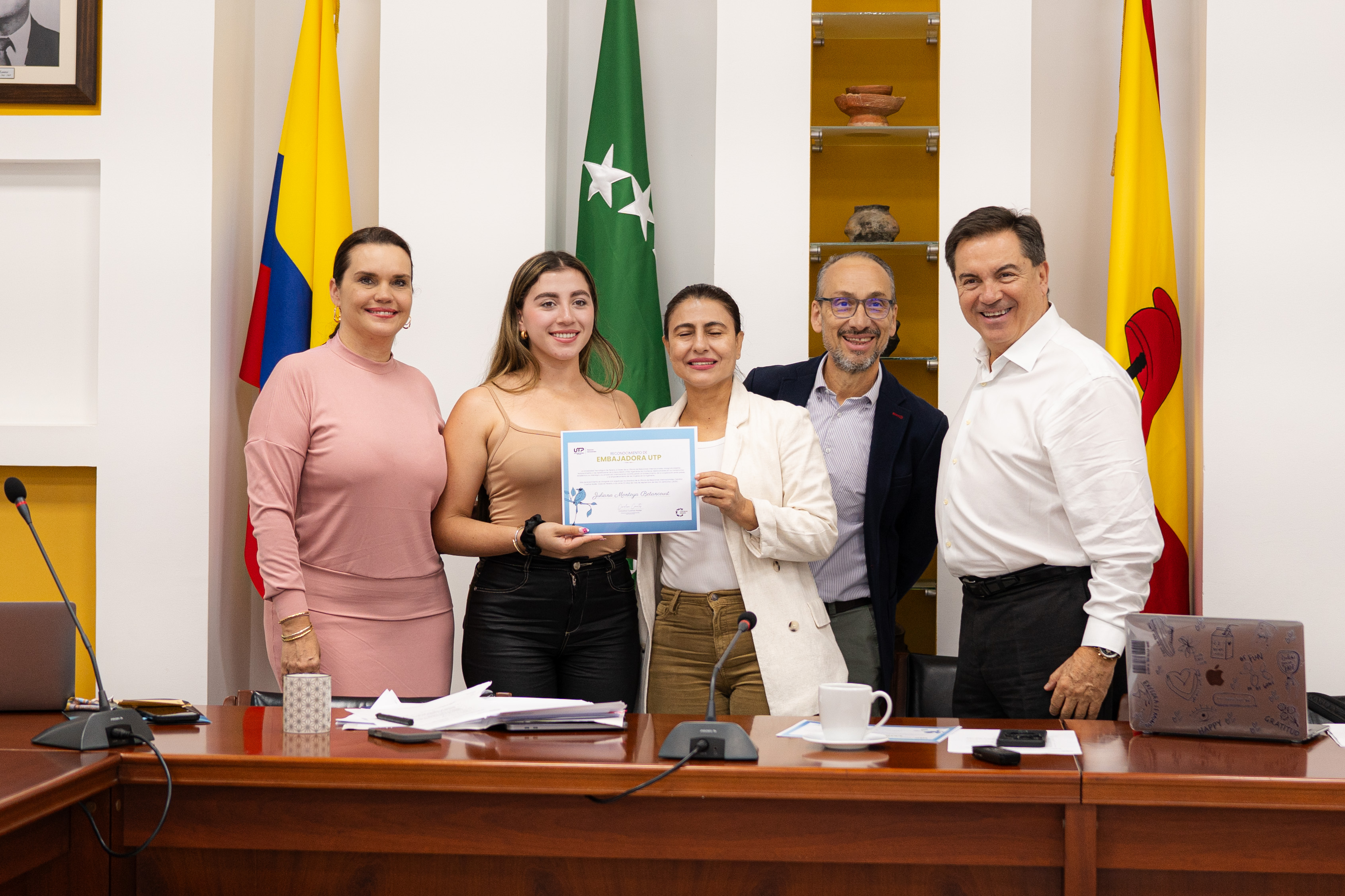 Imagen alusiva a Misión Chile: Ingenieras sin Fronteras abre camino al liderazgo femenino desde la UTP