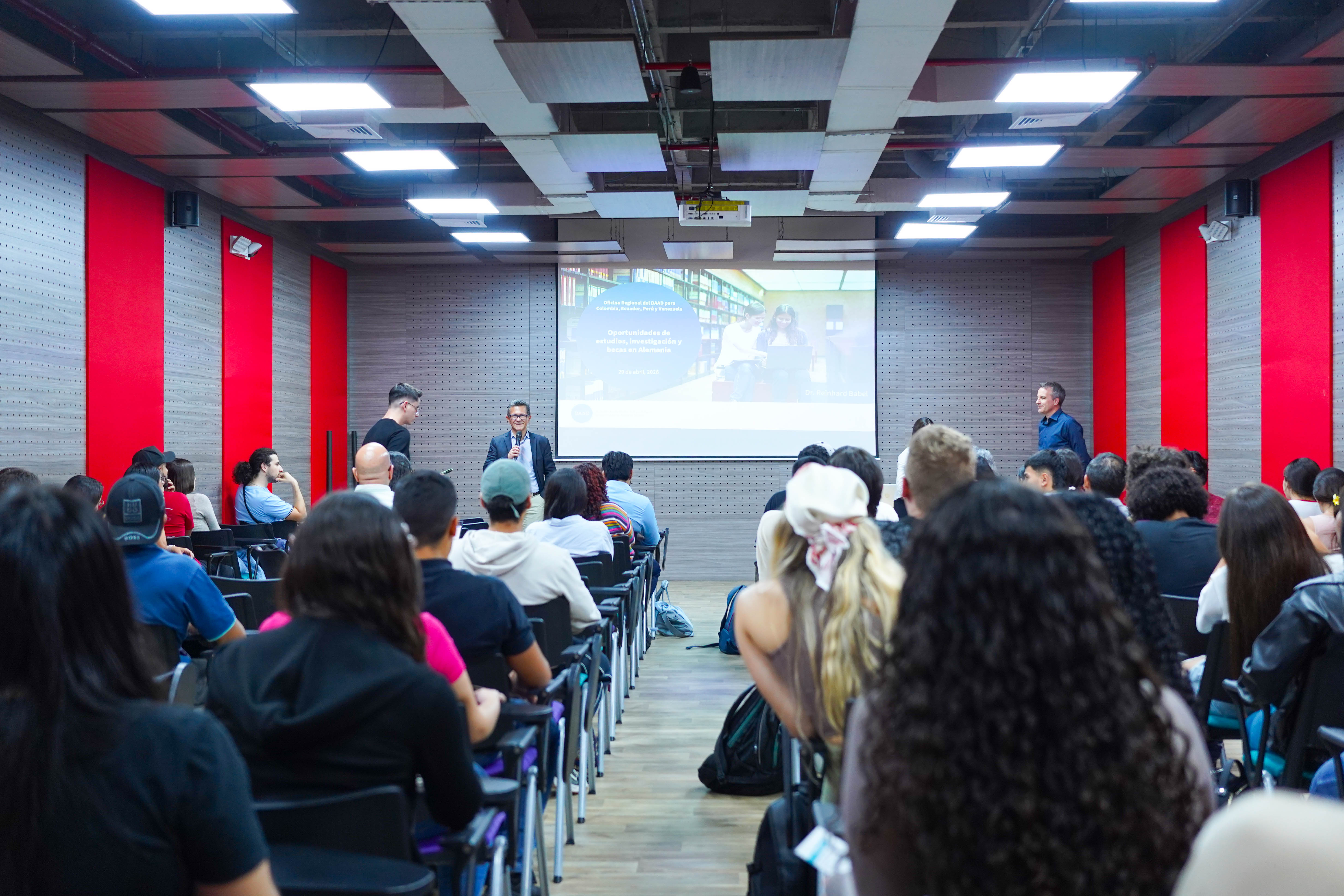 Imagen alusiva a Así vivimos la charla “¿Alemania en tu futuro académico?”