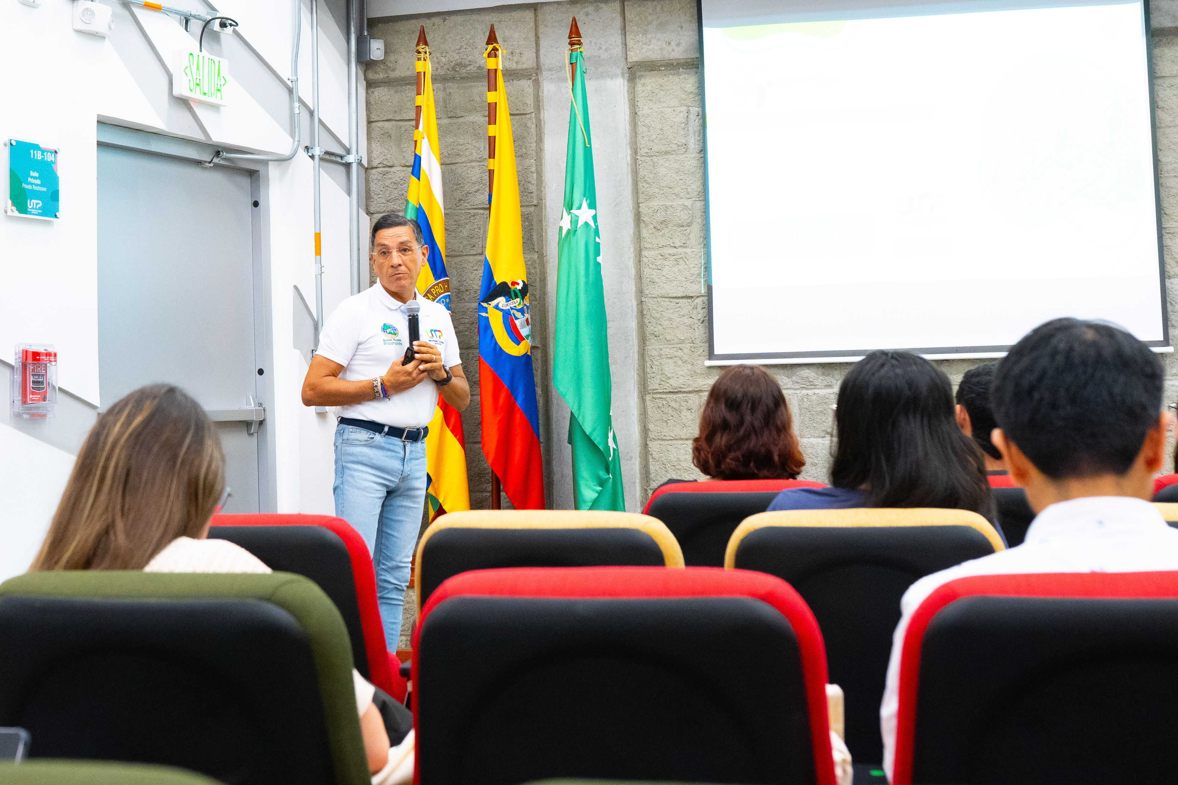 Imagen alusiva a Conexiones Verdes: la ORI UTP da inicio a una escuela de verano internacional enfocada en sostenibilidad