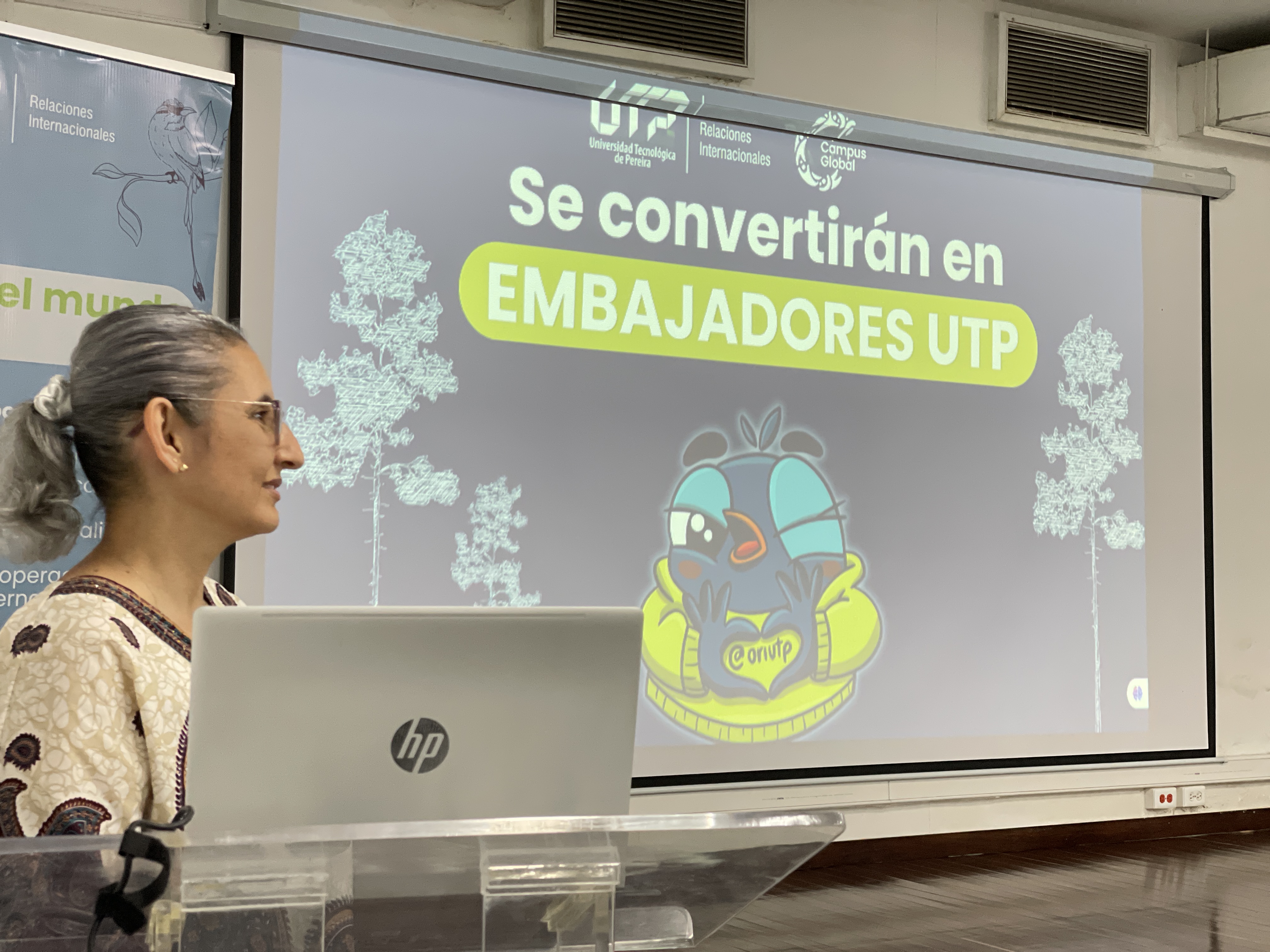 Imagen alusiva a Estudiantes UTP se preparan para su movilidad académica 2026-II