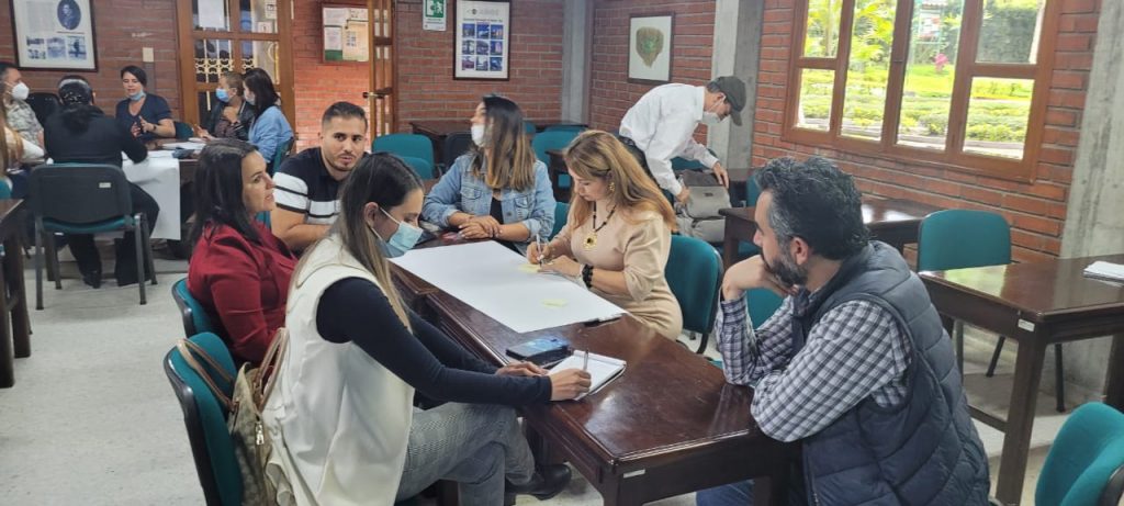 Recolección de experiencias con los actores principales de apropiación social del conocimiento