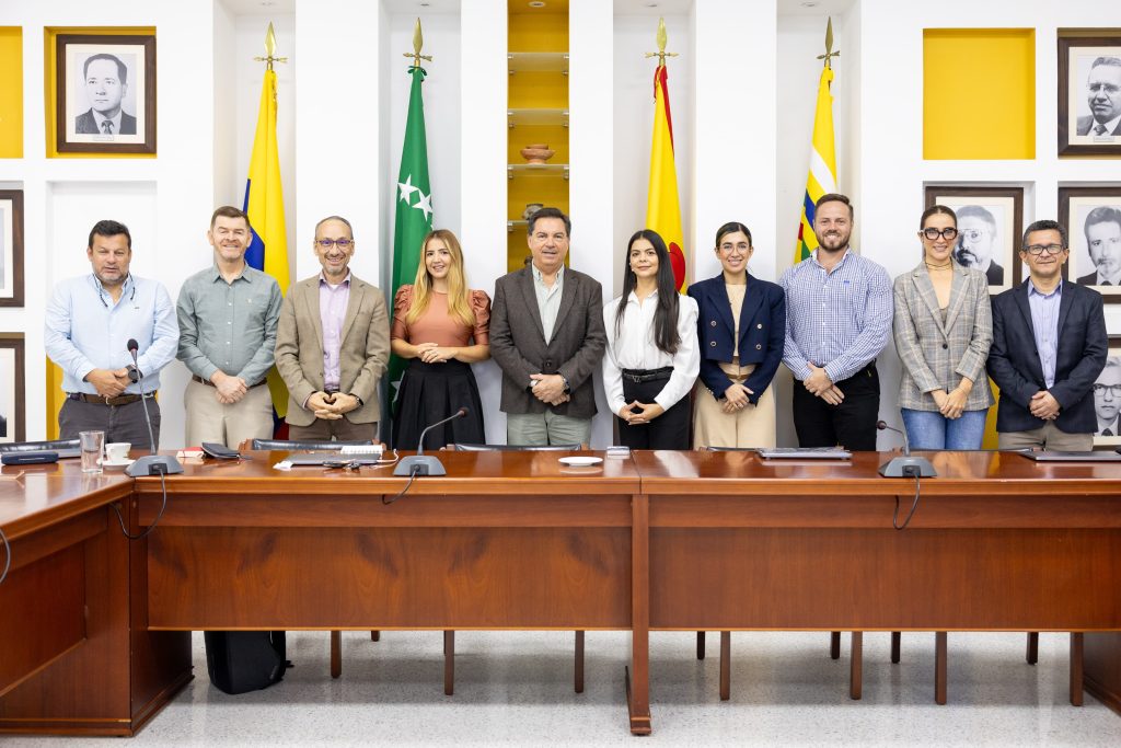 Imagen alusiva a Lina Marcela Rodríguez: Liderazgo con Sello UTP y Corazón de Egresada