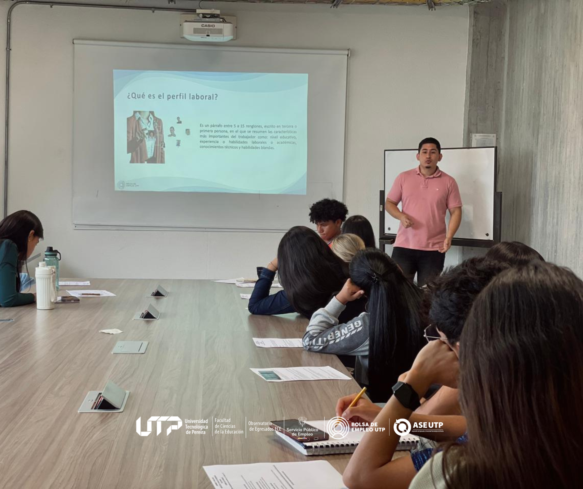 Imagen alusiva a Construcción de hoja de vida desde cero