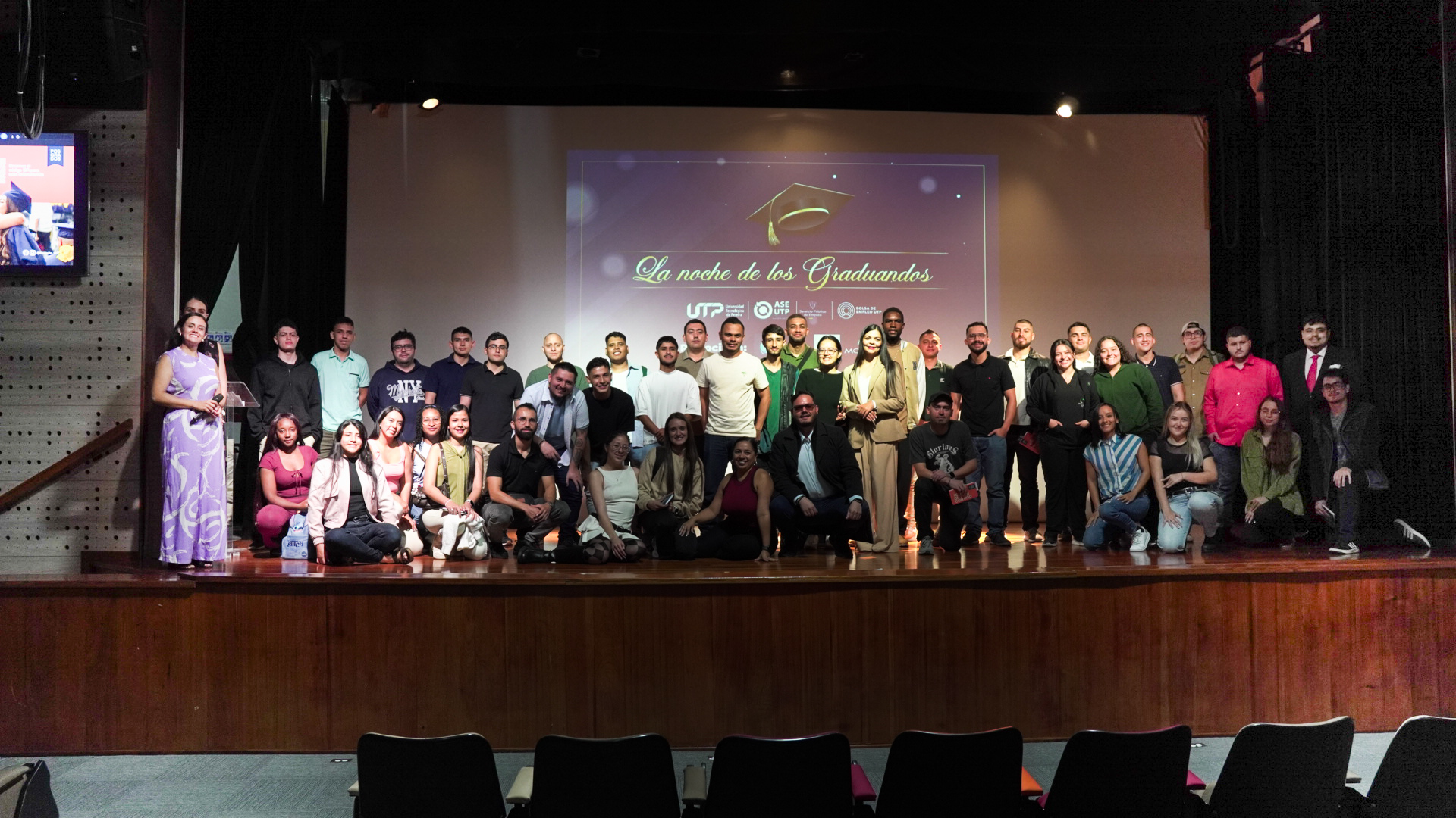 La noche de los graduandos: Un evento previo a la graduación