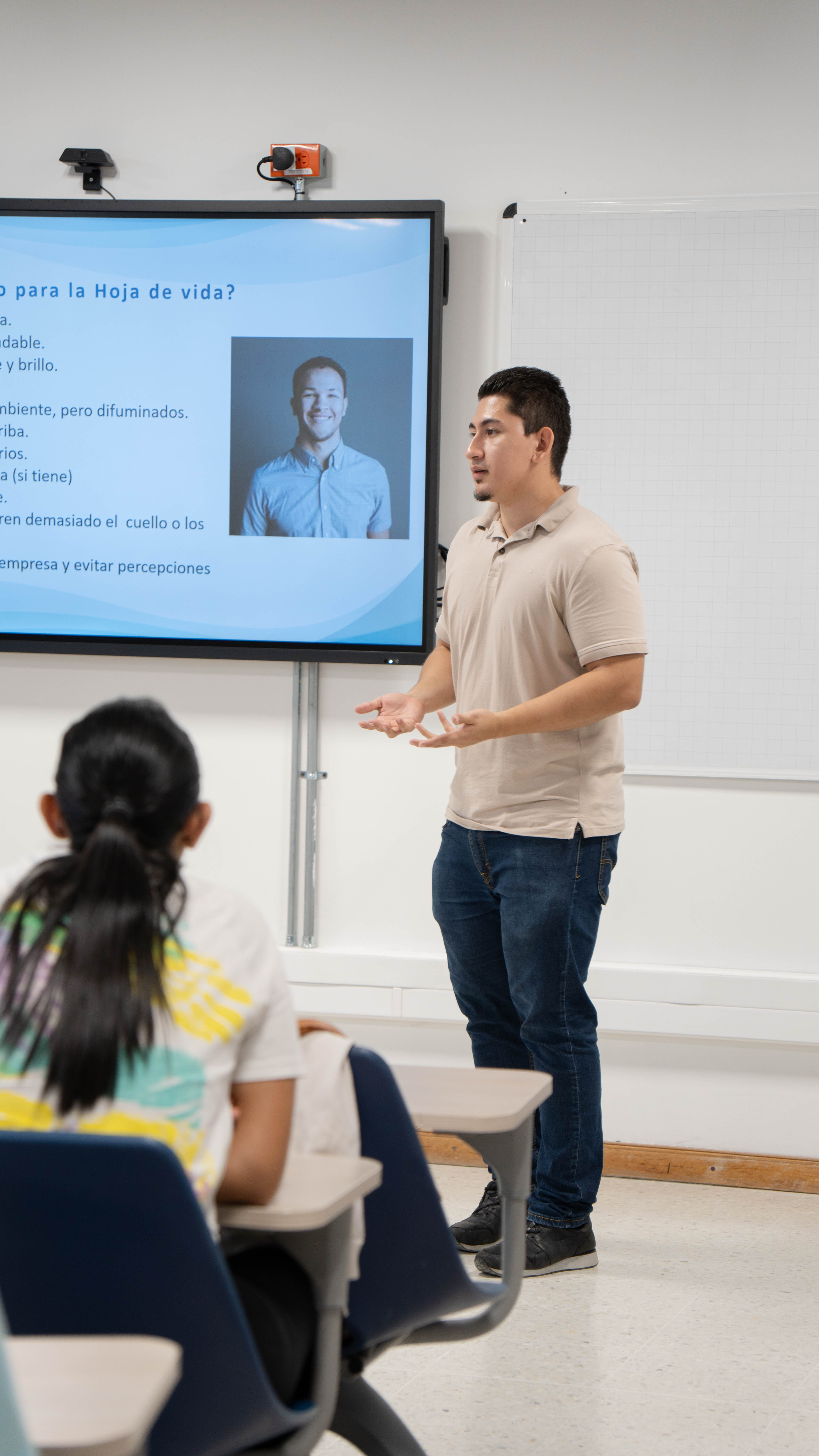 Imagen alusiva a Éxito total en el Ciclo de Talleres de Empleabilidad organizado por la ASEUTP