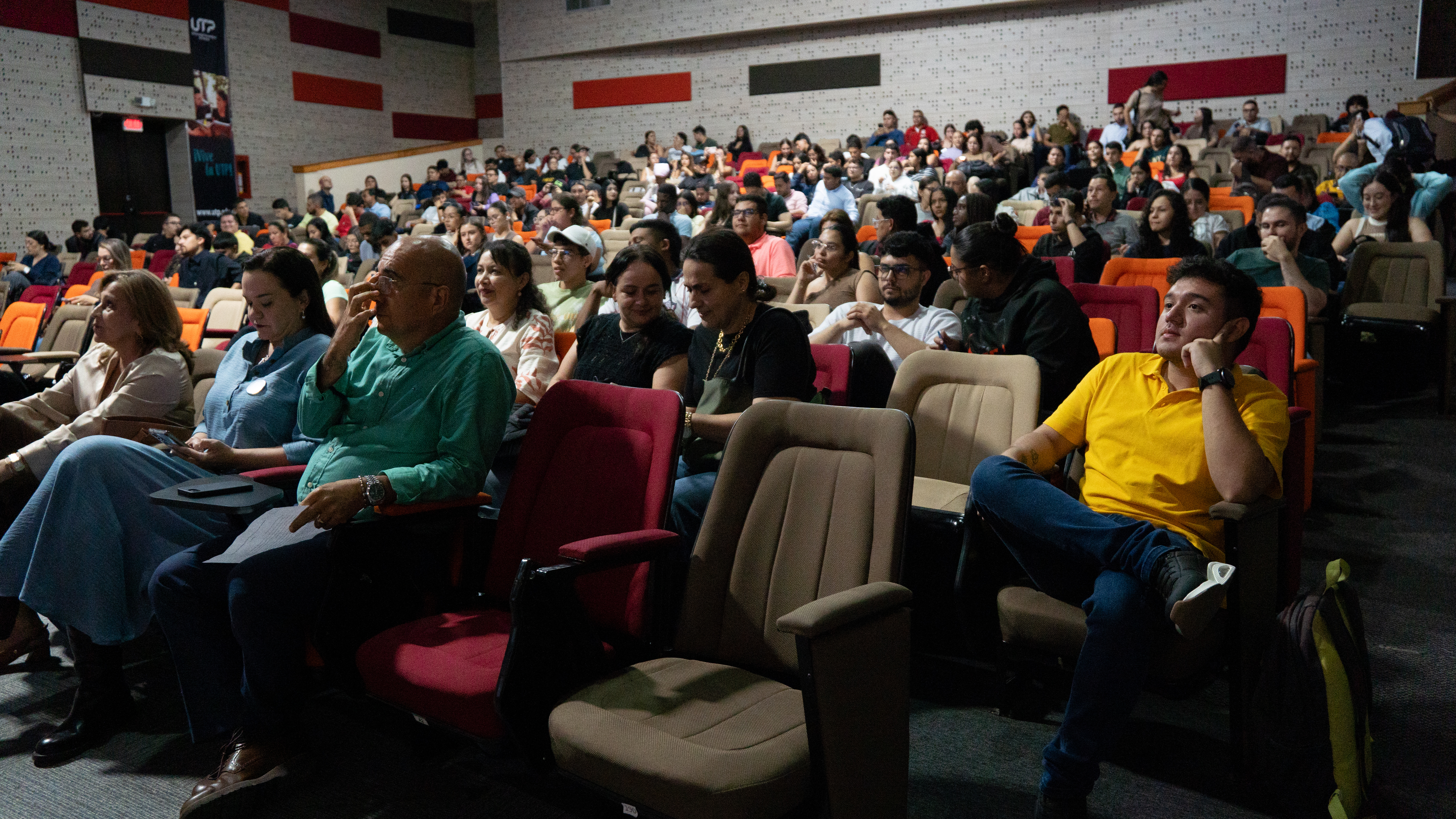 Imagen alusiva a FACIEM Celebra el Talento y la Innovación en su 2° Encuentro de Egresados