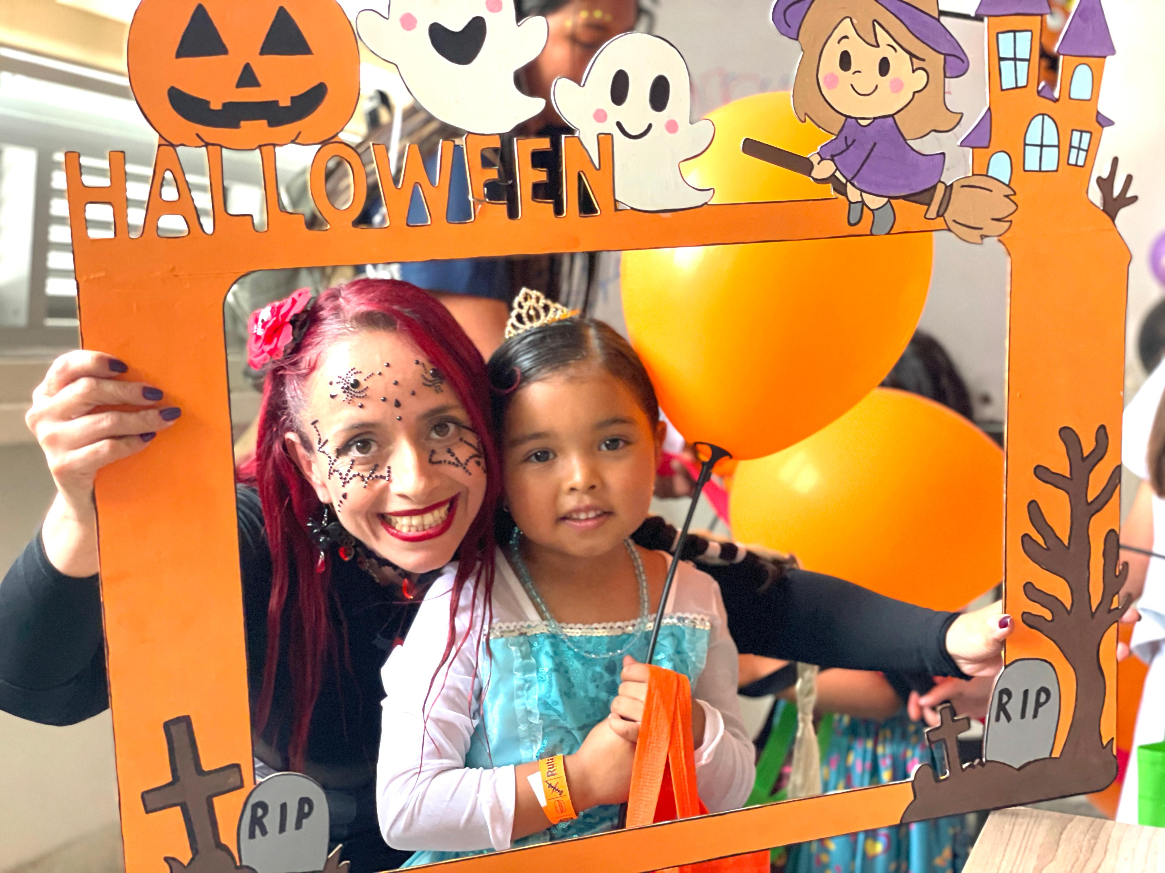 Imagen alusiva a La ASEUTP celebró Halloween