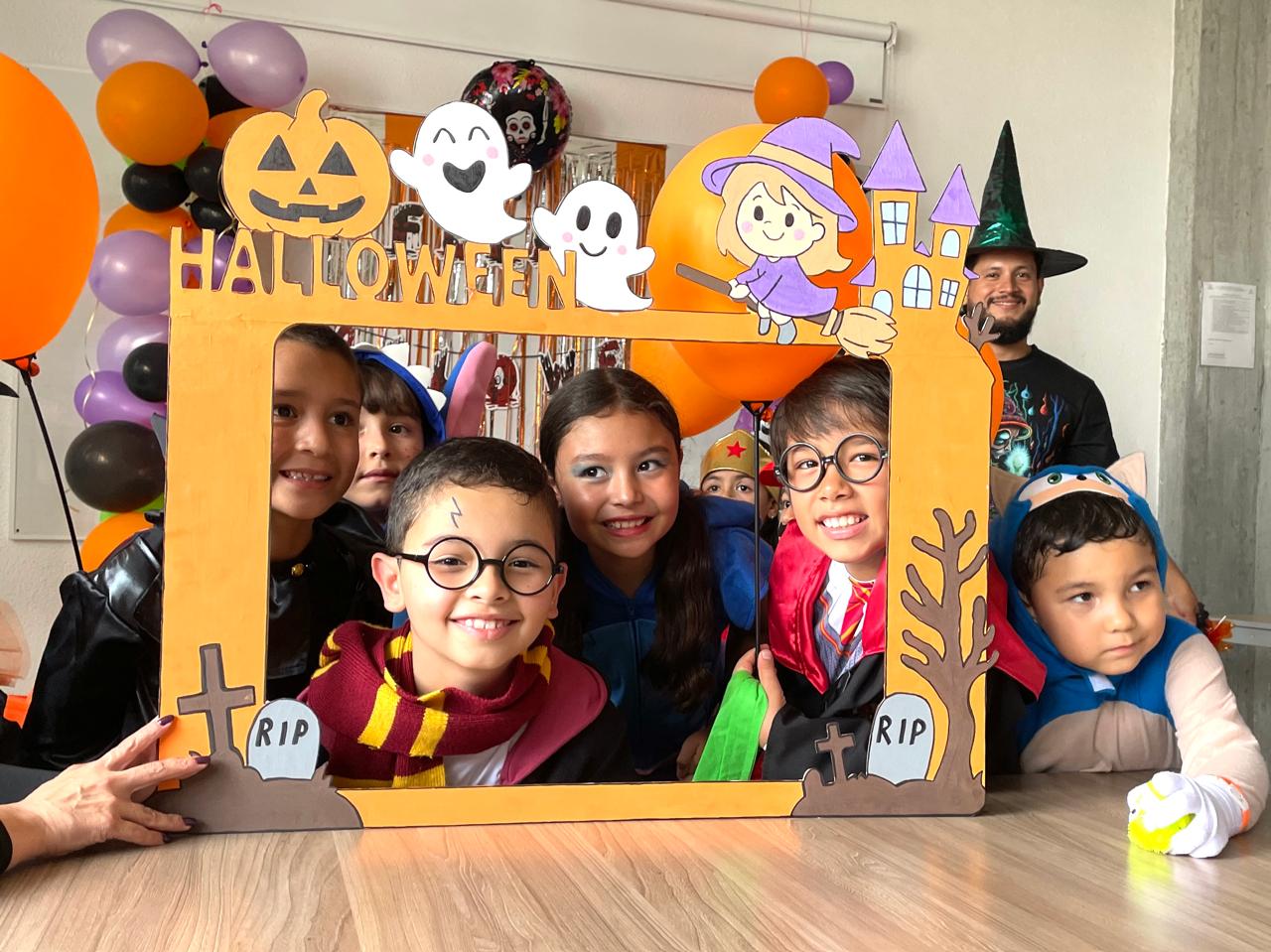 Imagen alusiva a La ASEUTP celebró Halloween