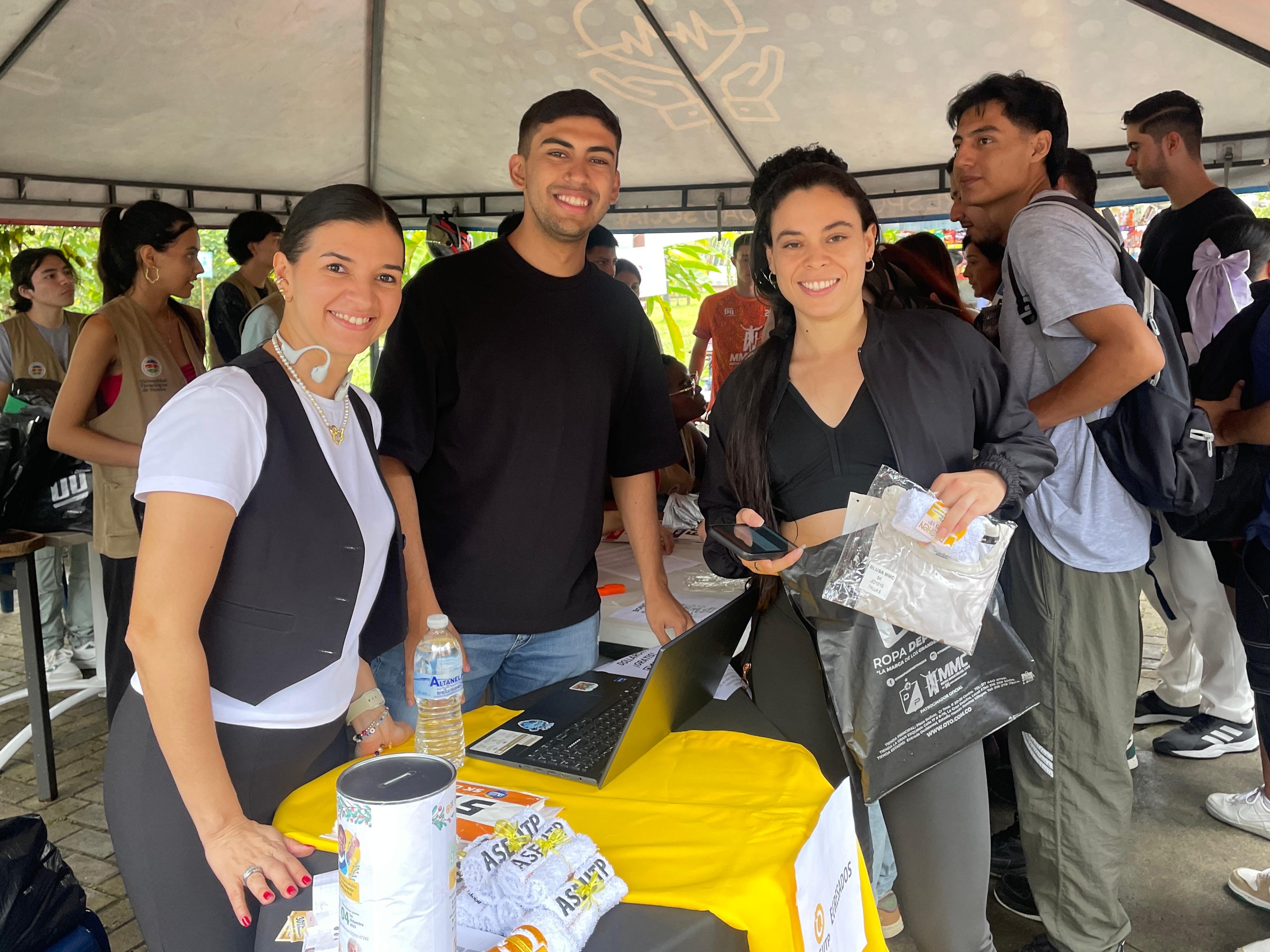 Imagen alusiva a La ASEUTP se sumó a la entrega de KITS para la Carrera 5K