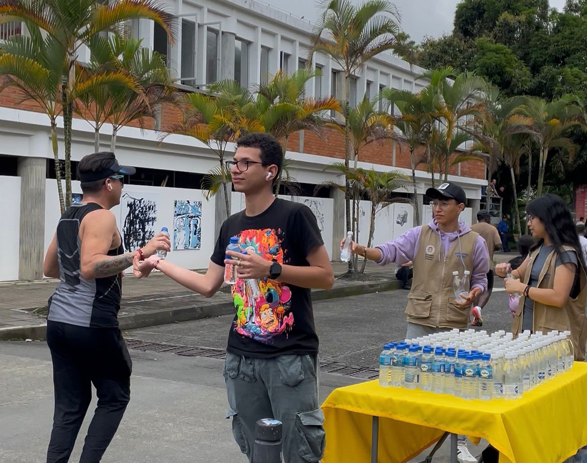 Imagen alusiva a Egresados vivieron la Carrera 5K UTP 2025