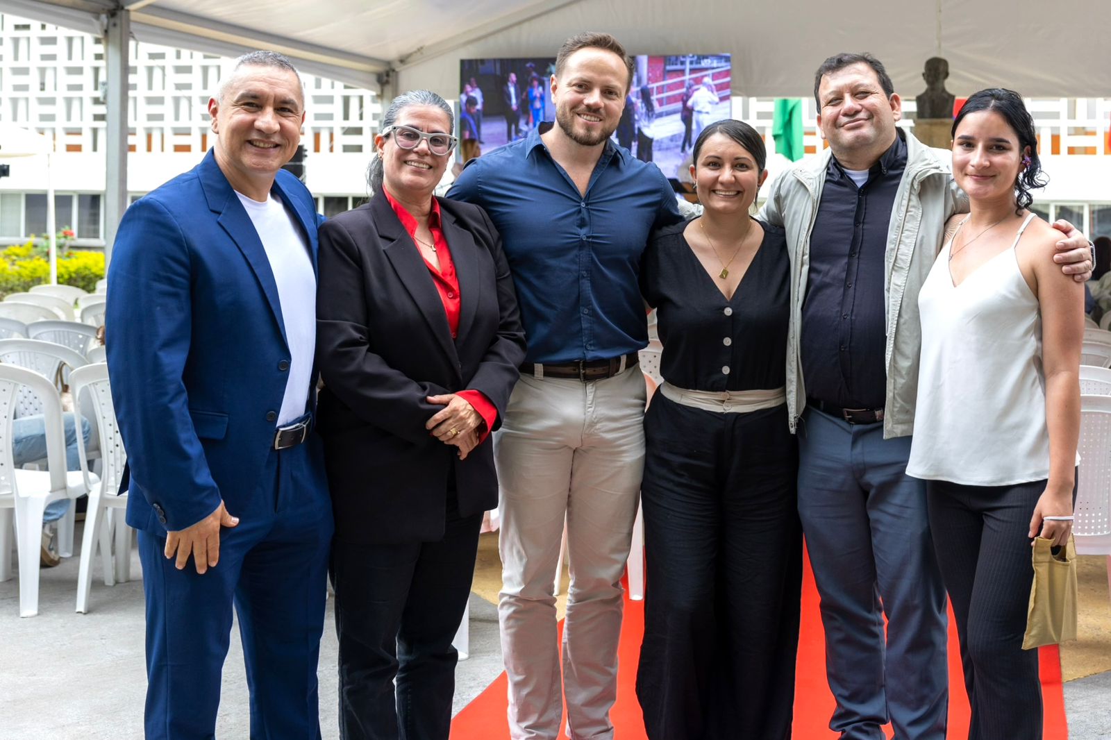 Imagen alusiva a La ASEUTP hizo presencia en el cierre oficial de las Cápsulas del Tiempo.