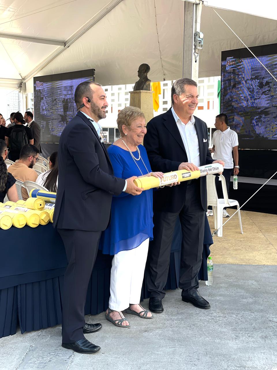 Imagen alusiva a La ASEUTP hizo presencia en el cierre oficial de las Cápsulas del Tiempo.