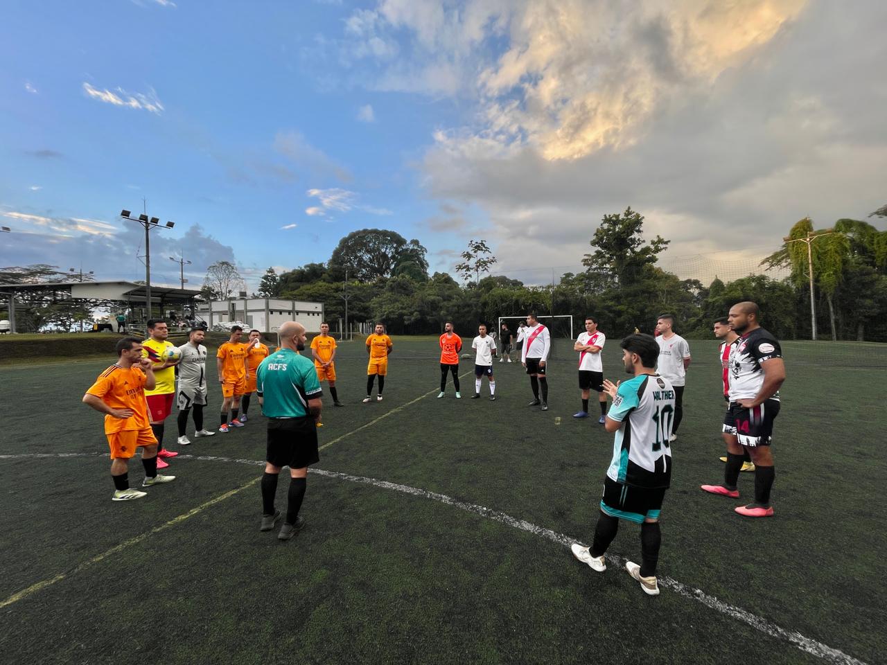 Imagen alusiva a Gran Final del Torneo de Fútbol 6 – Sentido UTP Egresados