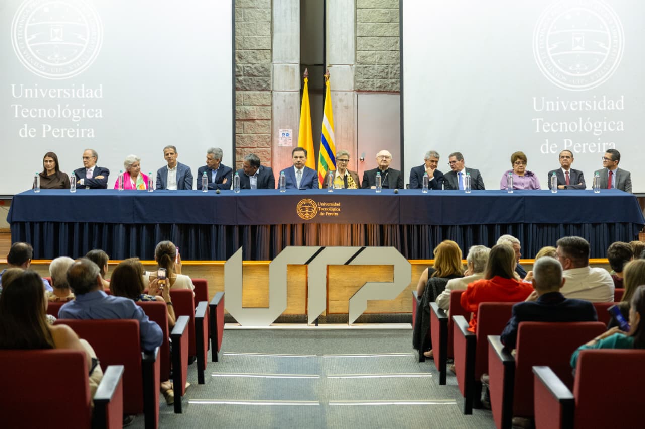 Imagen alusiva a La ASEUTP hizo presencia en el homenaje a figuras clave del departamento de Risaralda qué rindieron la Universidad Tecnológica de Pereira y el Museo de Arte de Pereira.