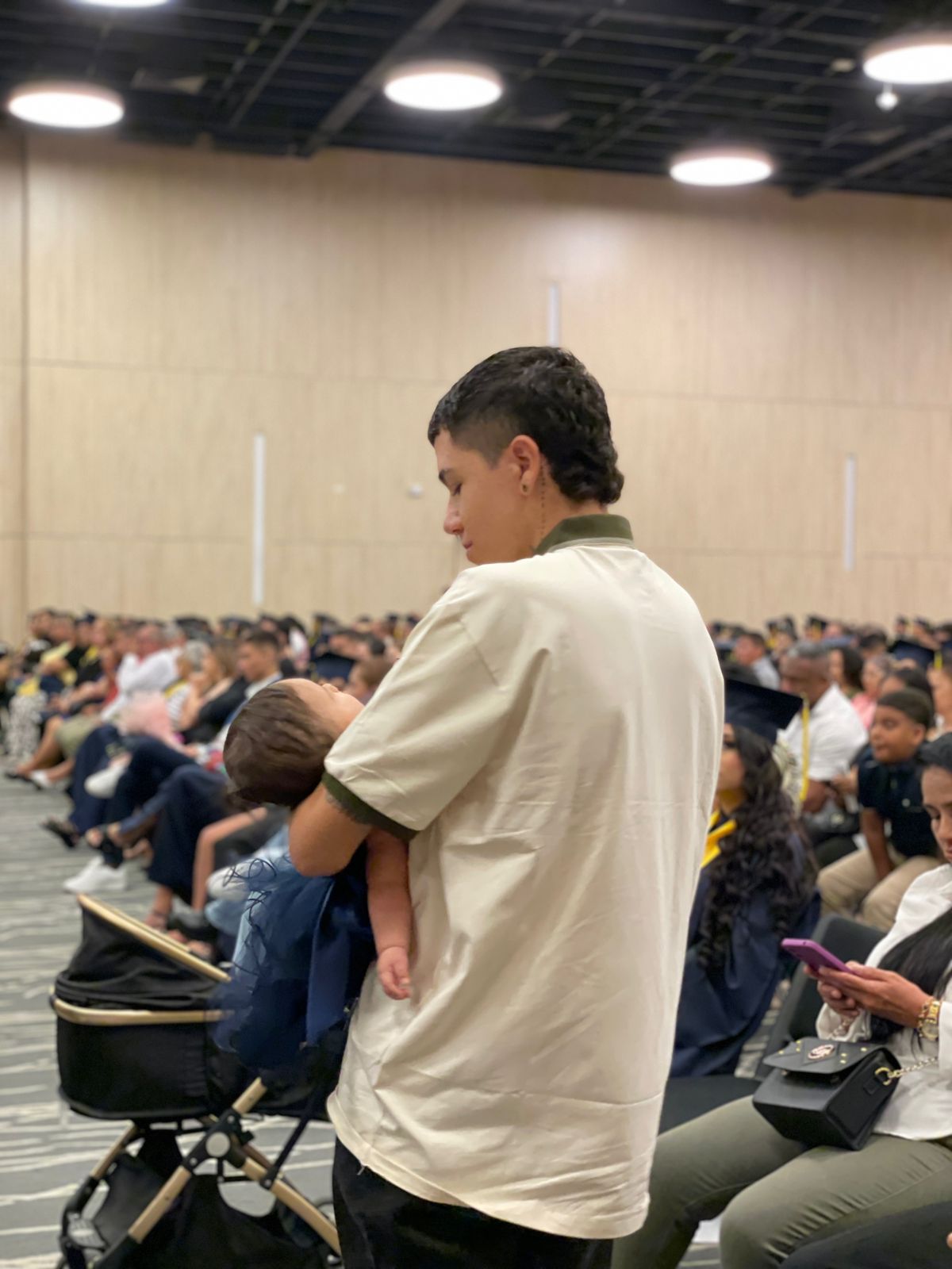 Imagen alusiva a Ceremonia de grados – 17 de diciembre de 2025