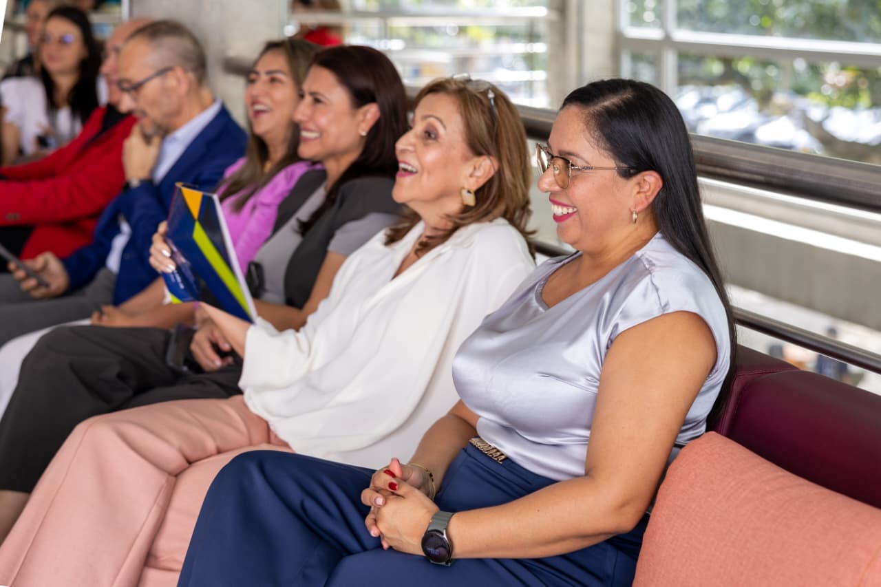 Imagen alusiva a Bienestar y reconocimiento: La ASEUTP se une al homenaje del día de la mujer