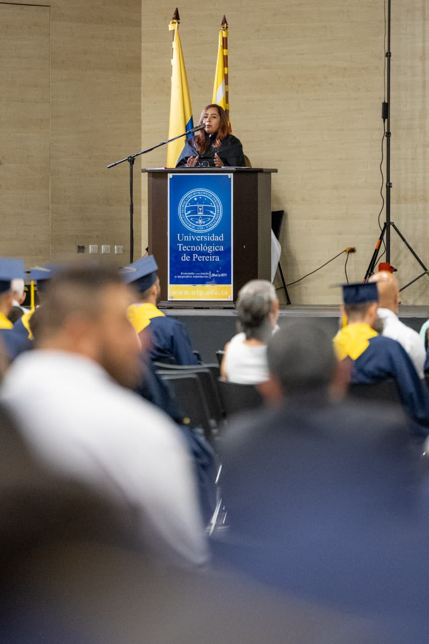 Imagen alusiva a Nuevos profesionales con sello de excelencia: Una jornada de orgullo y proyección en la UTP