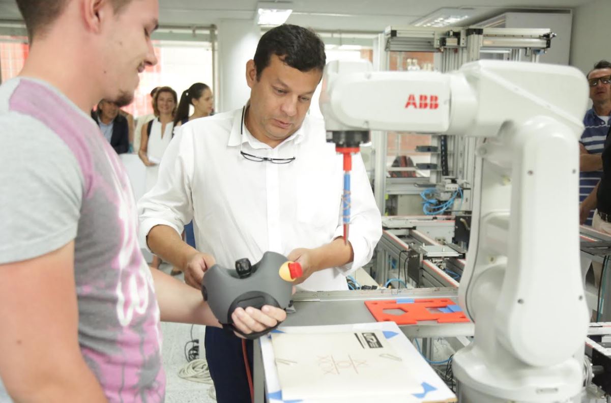 Imagen alusiva a Facultad de Ingeniería mostró logros del PDI