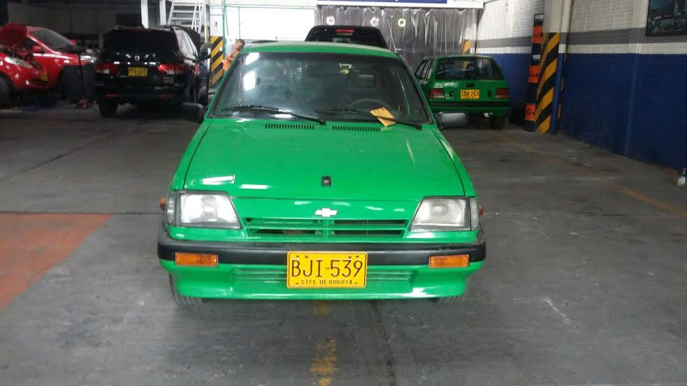 Imagen alusiva a 4 Vehículos (2 Sprint, 1 aveo, 1 Chana)