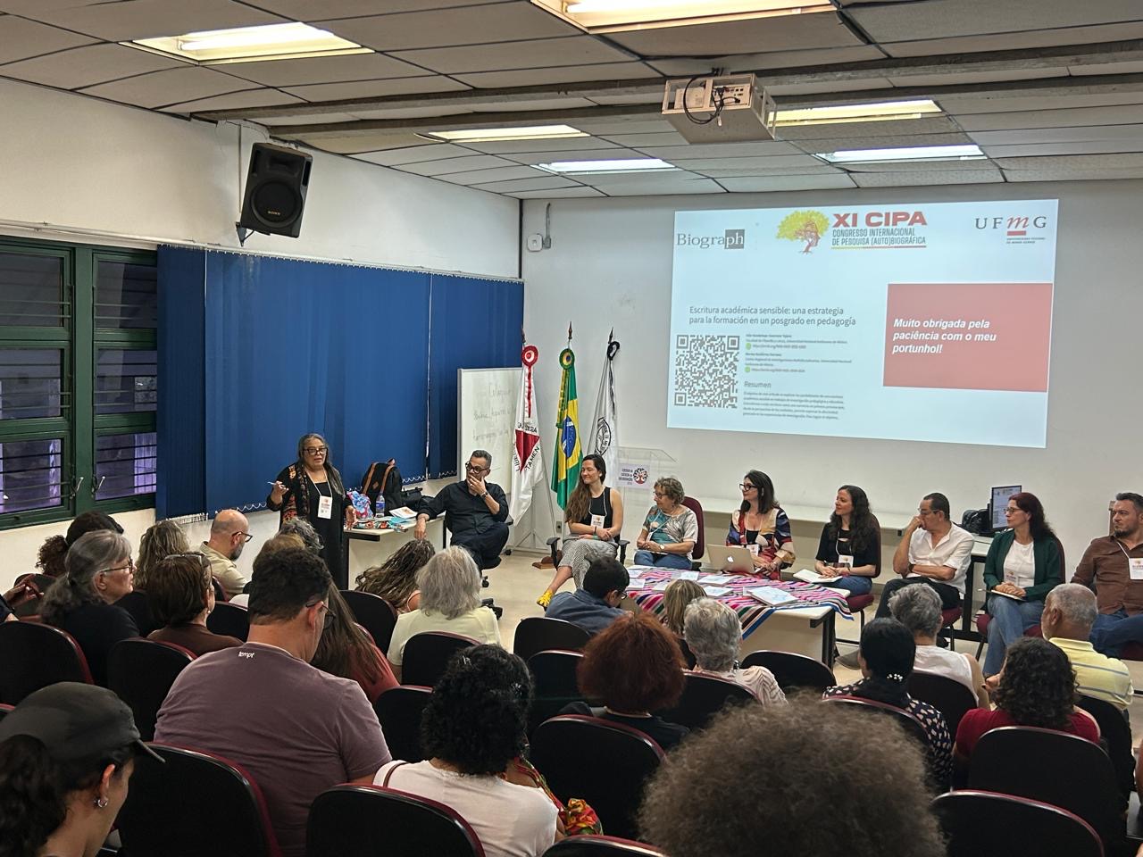 Imagen alusiva a Docente de la UTP expone en Brasil el papel de la investigación (auto)biográfica frente al neoliberalismo educativo, la explotación algorítmica y las IA.
