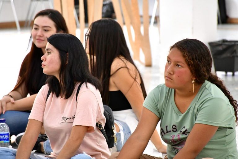 ¡Bienvenidos a la comunidad FCE!