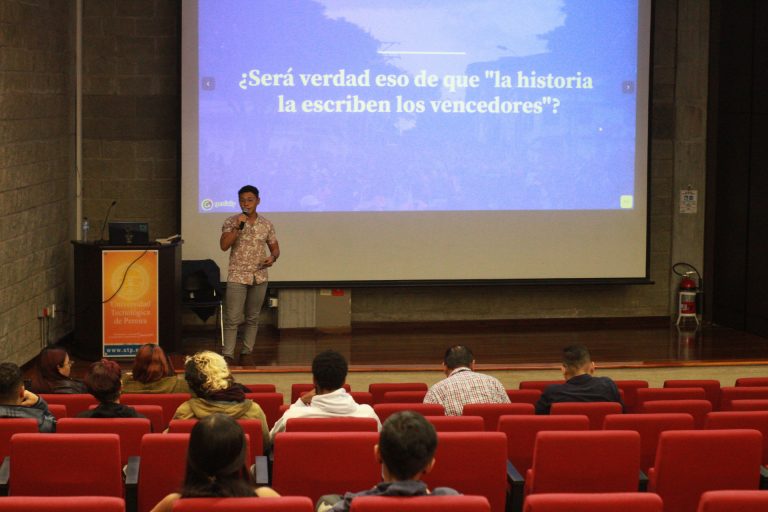 Memorias del primer Jueves del Egresado 2022 – 2!