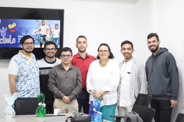 Estudiantes de la Facultad de Ciencias de la Educación participarán del programa VIVA LA ESCUELA del MEN.